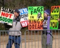 Westboro baptist protest2.jpg